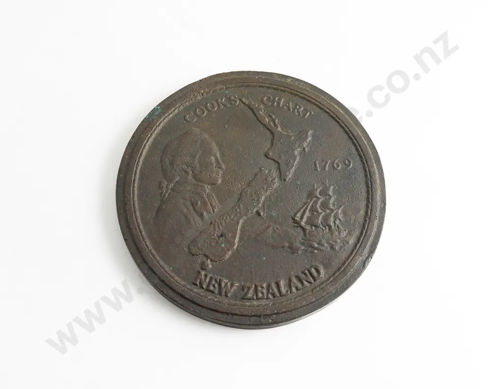 Solid Bronze Circular Cooks Chart New Zealand 1769 Plaque Image 1++