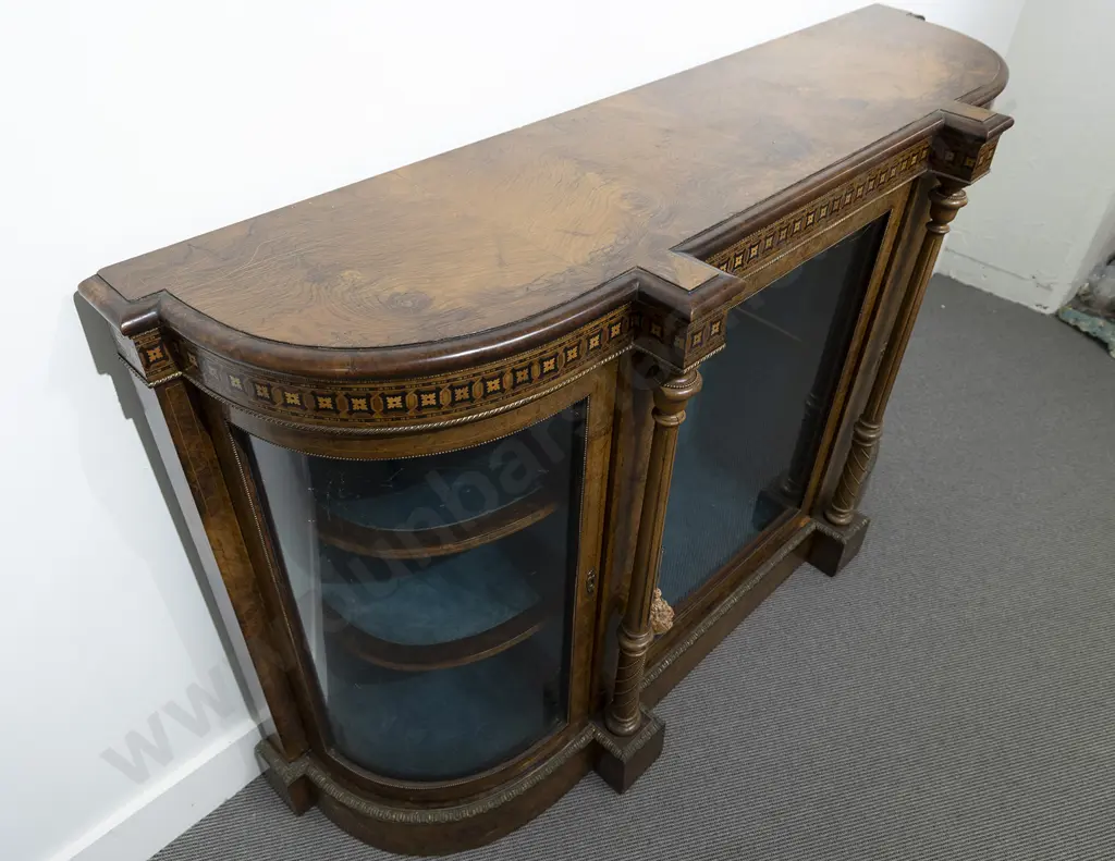 A Fine Quality Vict Figured Walnut & Gilt Metal Mounted Credenza Image 1++