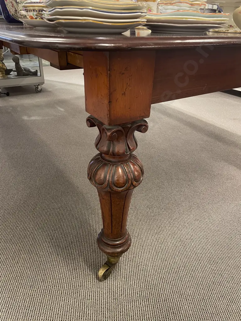 Good Quality Vict Mahogany Extension Dining Table Image 1++