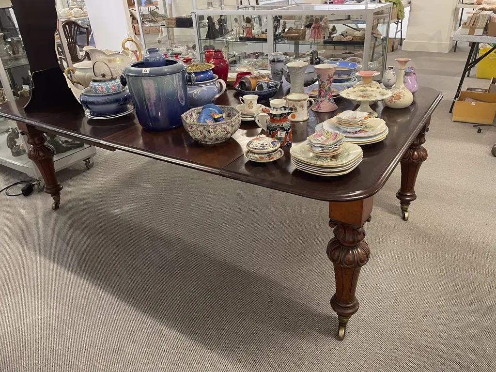 Good Quality Vict Mahogany Extension Dining Table Image 1++