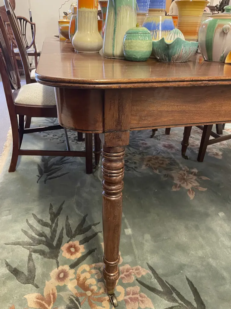 Regency Mahogany Extension Dining Table Image 1++