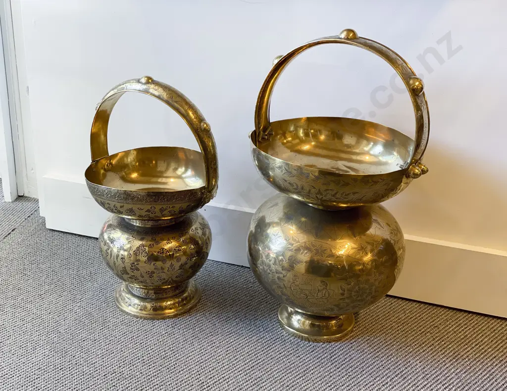 Pair Eastern Brass Spittoons Image 1++