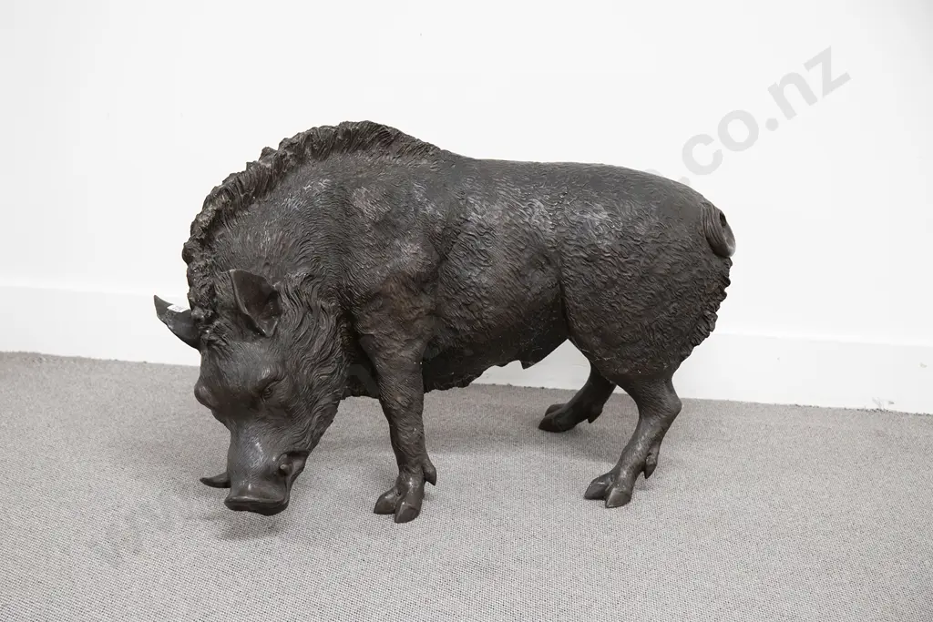 Lifesize Bronze Warthog Image 1++