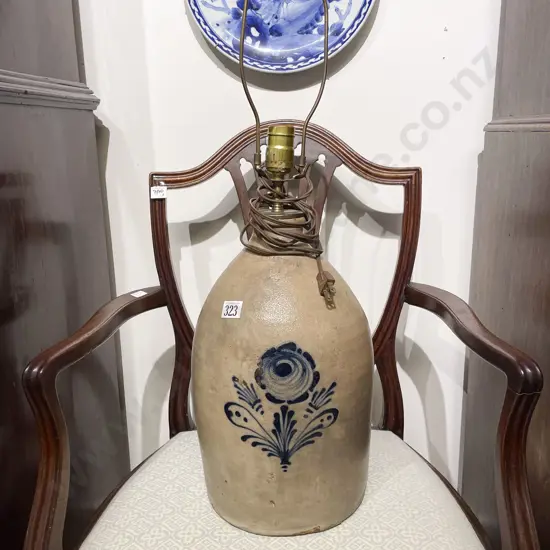 An Attractive C19th American Salt Glazed Pottery Flagon Lamp