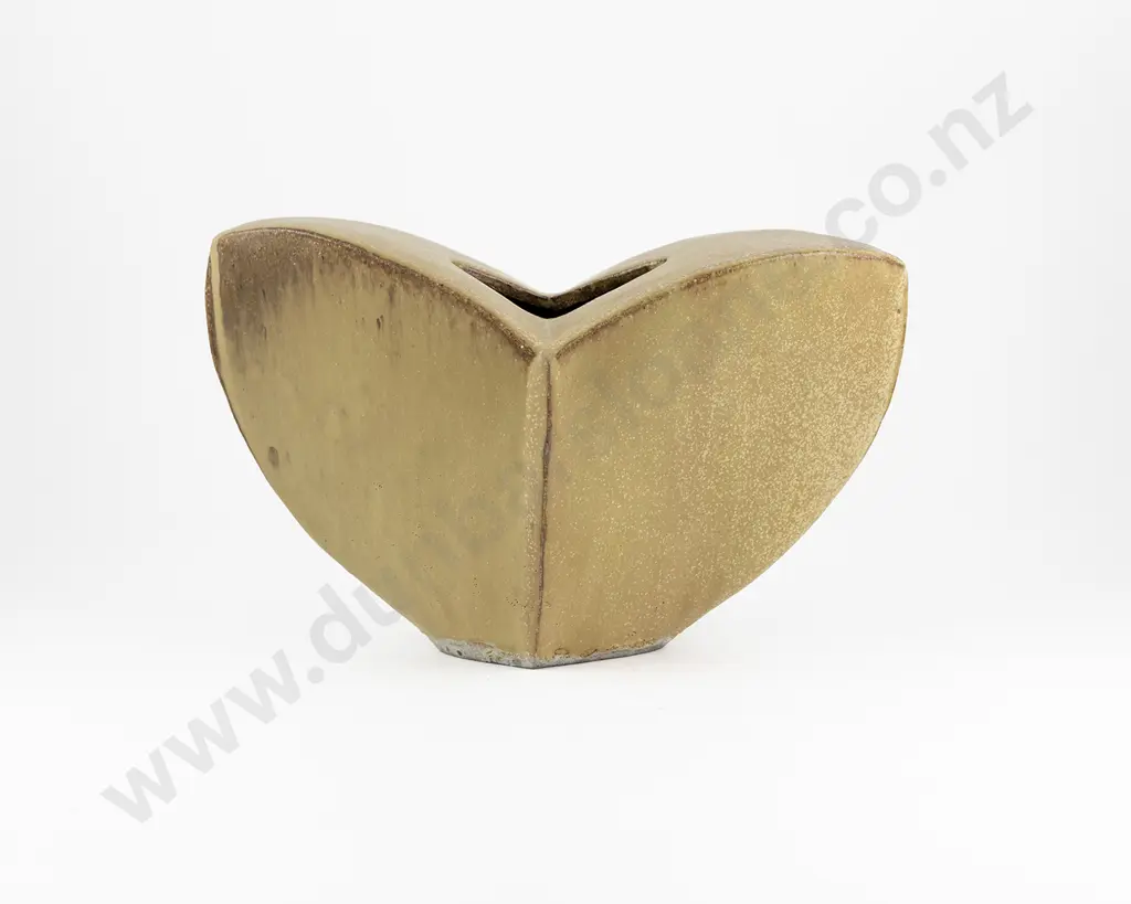 James Greig Sculptural Vase Image 1++