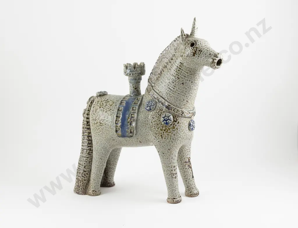 Juliet Peter Unicorn Candleholder Image 1++