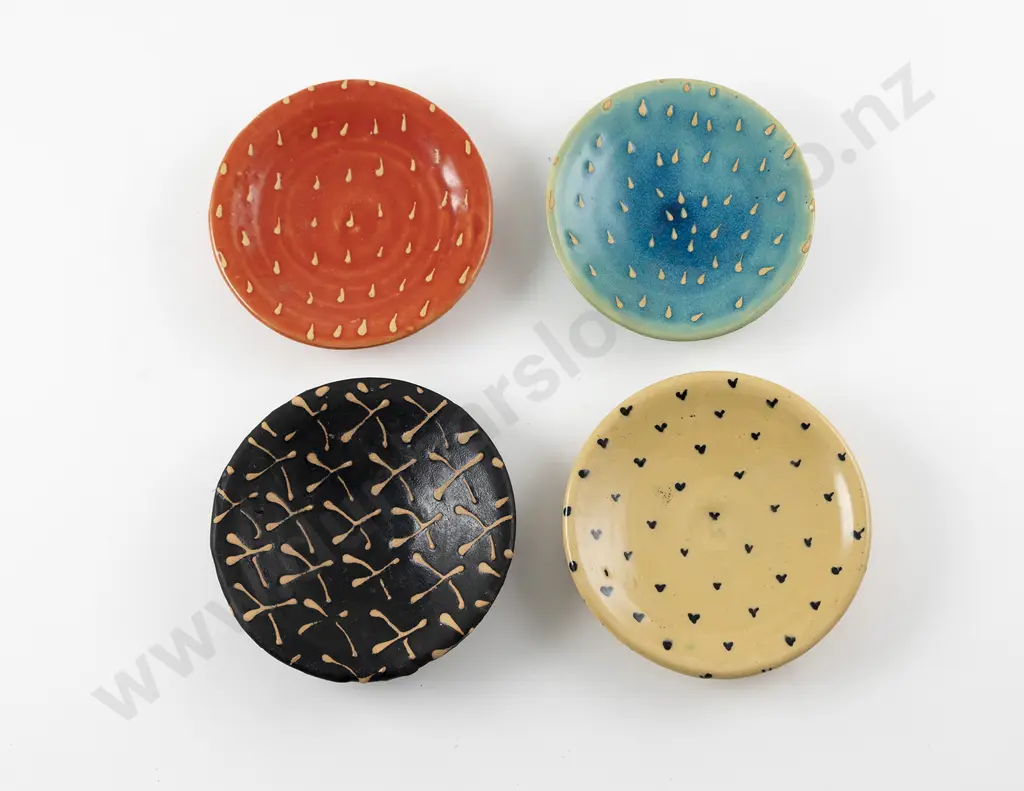 Four Richard Parker Signal Dishes Image 1++