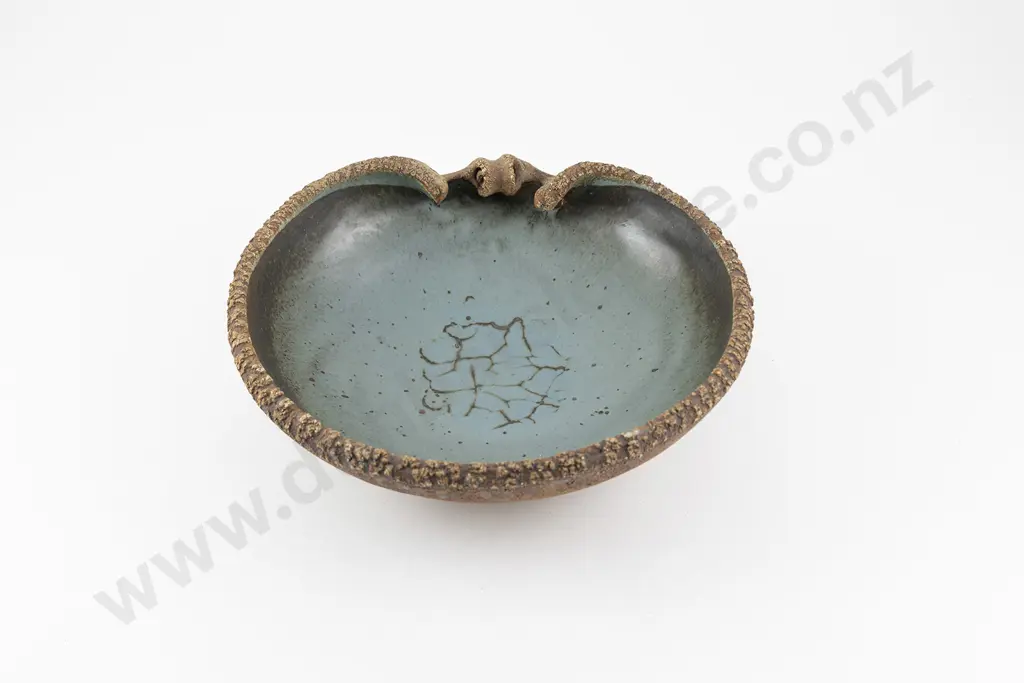 Len Castle Lipped Bowl Image 1++