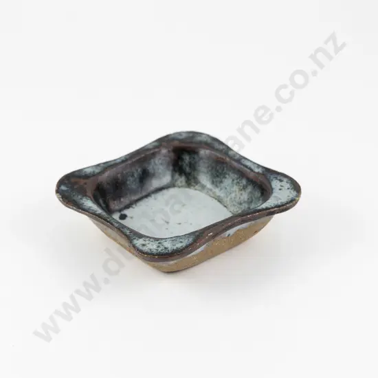 Small Len Castle Dish