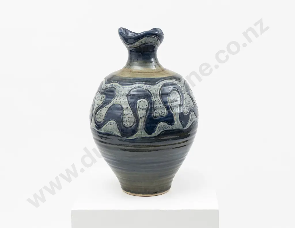 Mirek Smisek Floor Pot Image 1++