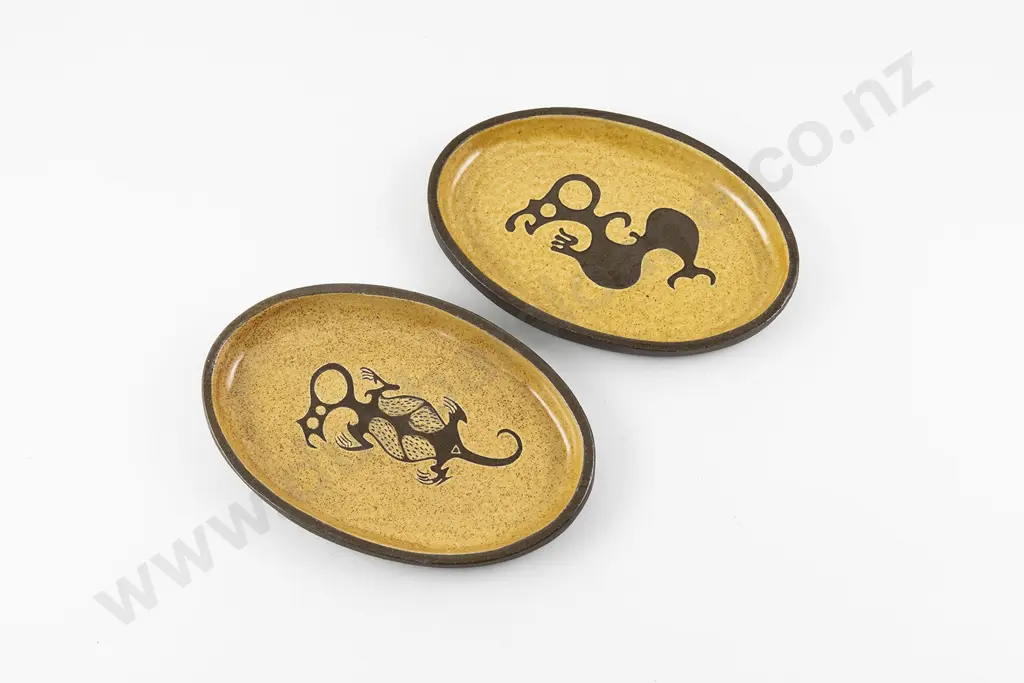 Two Dorothy Ewart Shallow Dishes Image 1++