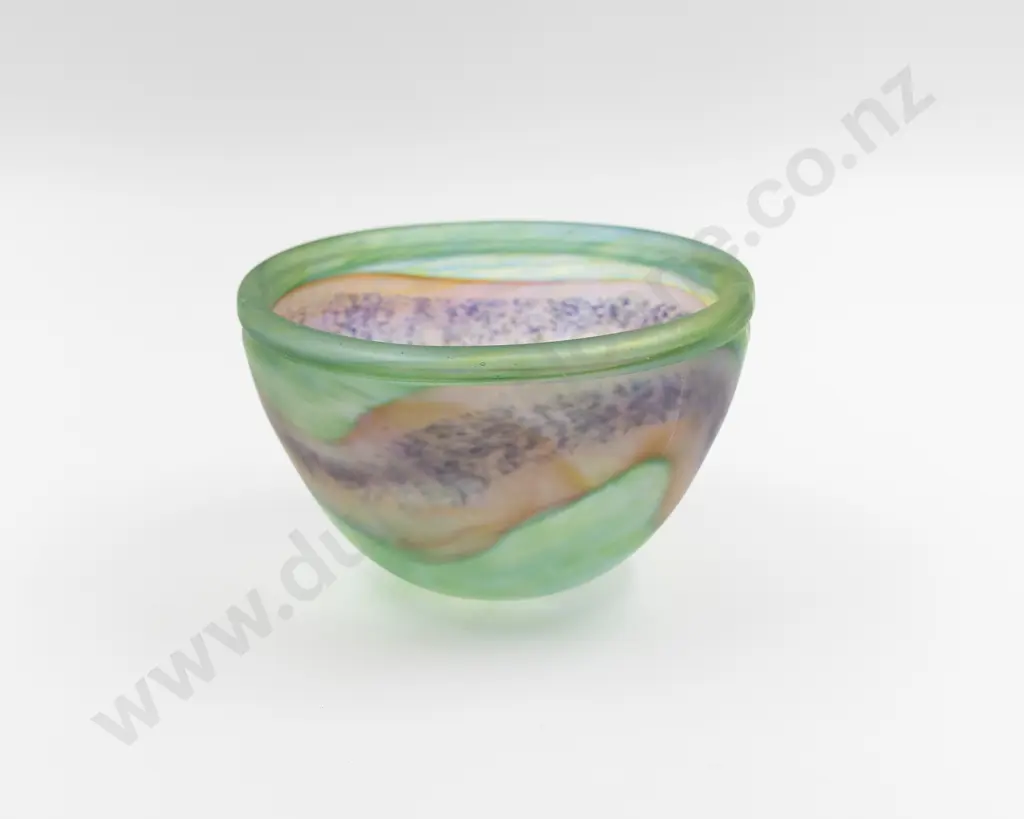 Thomas Petit Silk Float Bowl Image 1++