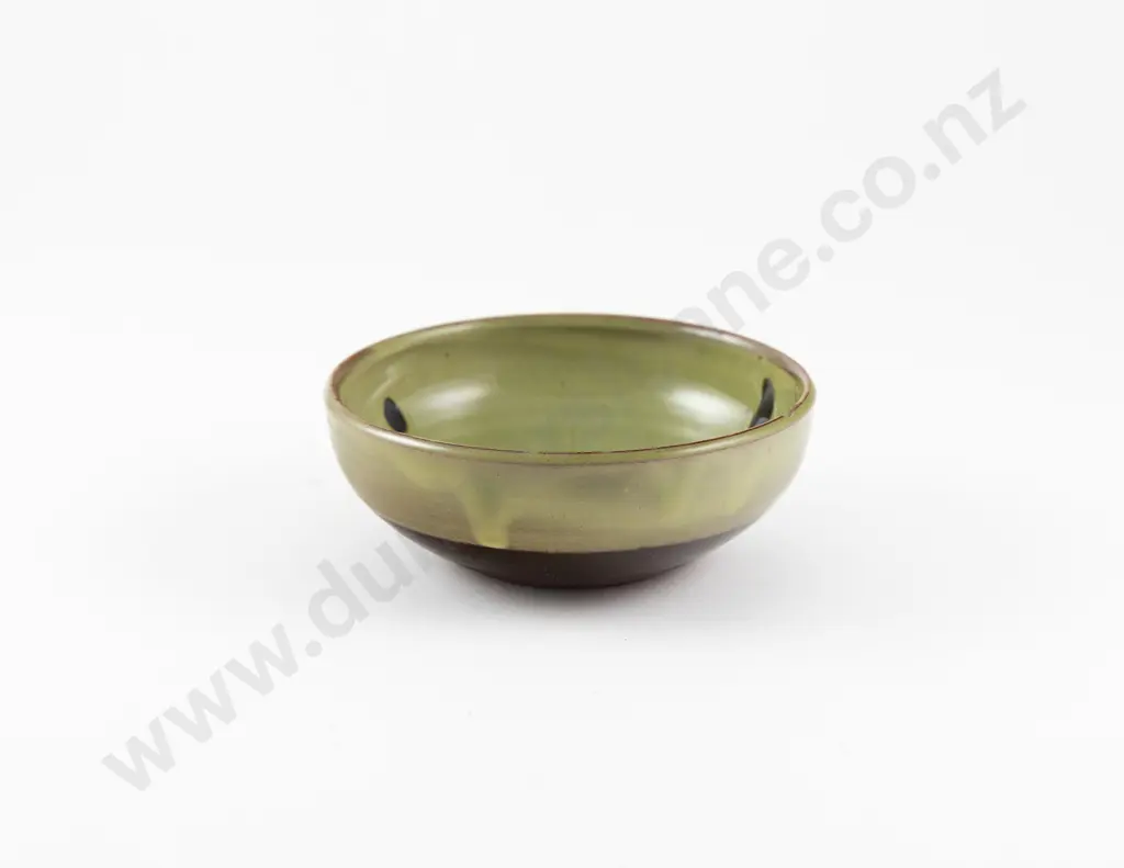Michael Cardew (British 1901 - 1983) - Bowl (a/f) Image 1++
