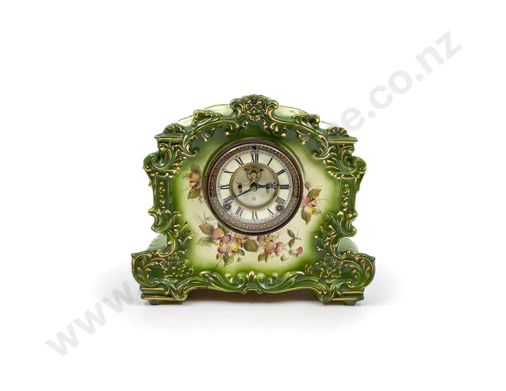 Vintage Ceramic Mantle Clock Image 1++