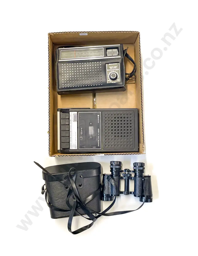 Cased Binoculars together with Vintage Radio etc. Image 1++