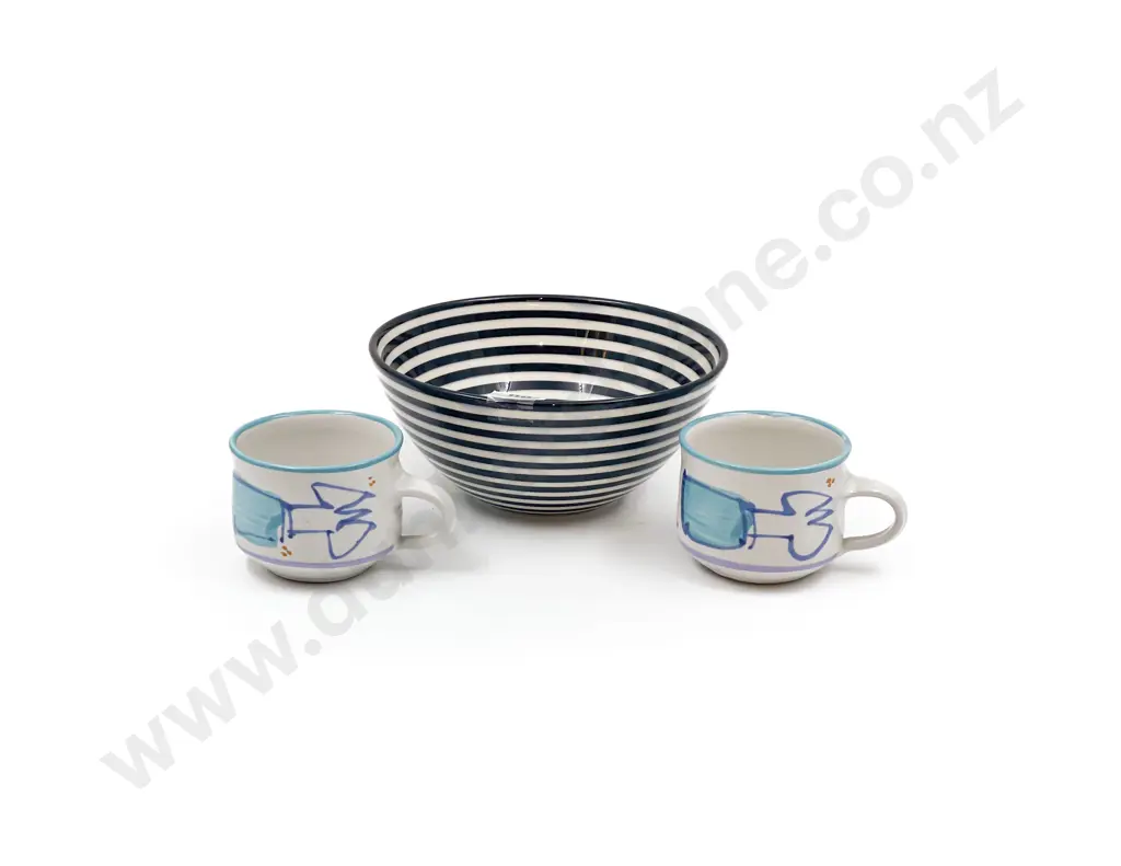Neudorf Pottery Bowl & Two Mugs Image 1++