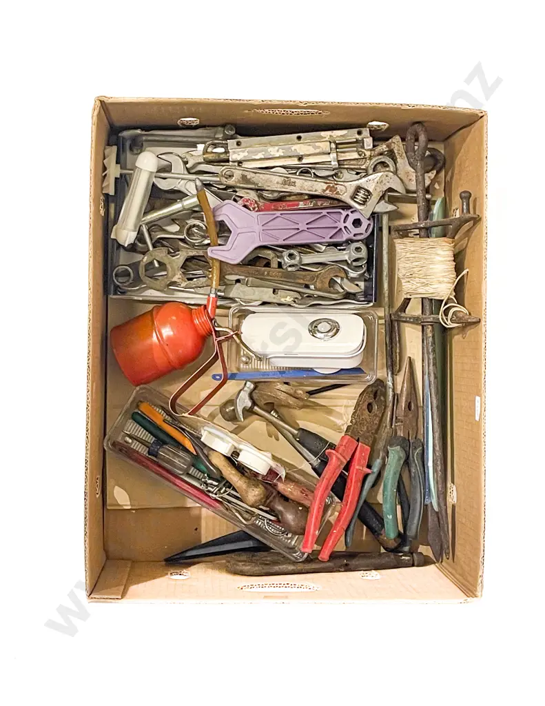 Qty of Assorted Vintage Tools Image 1++