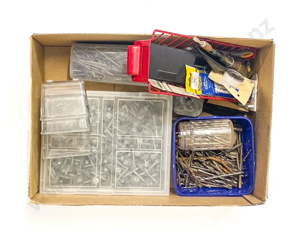 Qty of Assorted Drill Bits Image 1++