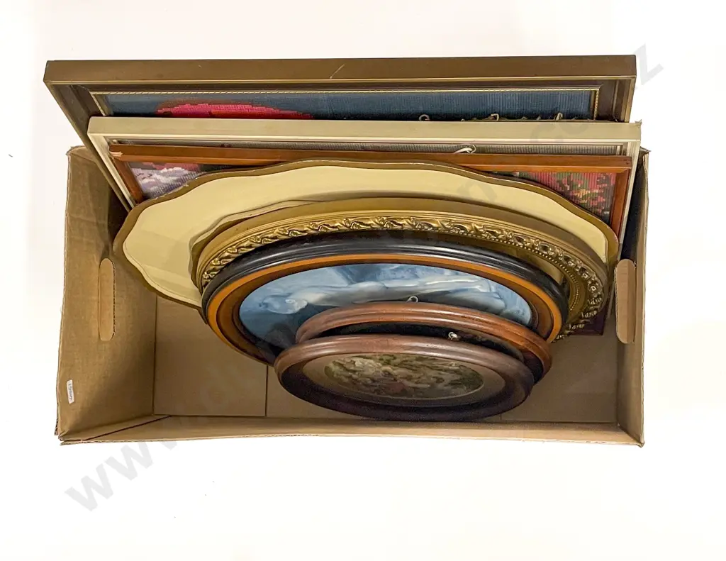 Qty of Assorted Frames and Tapestries together with Mirror Image 1++