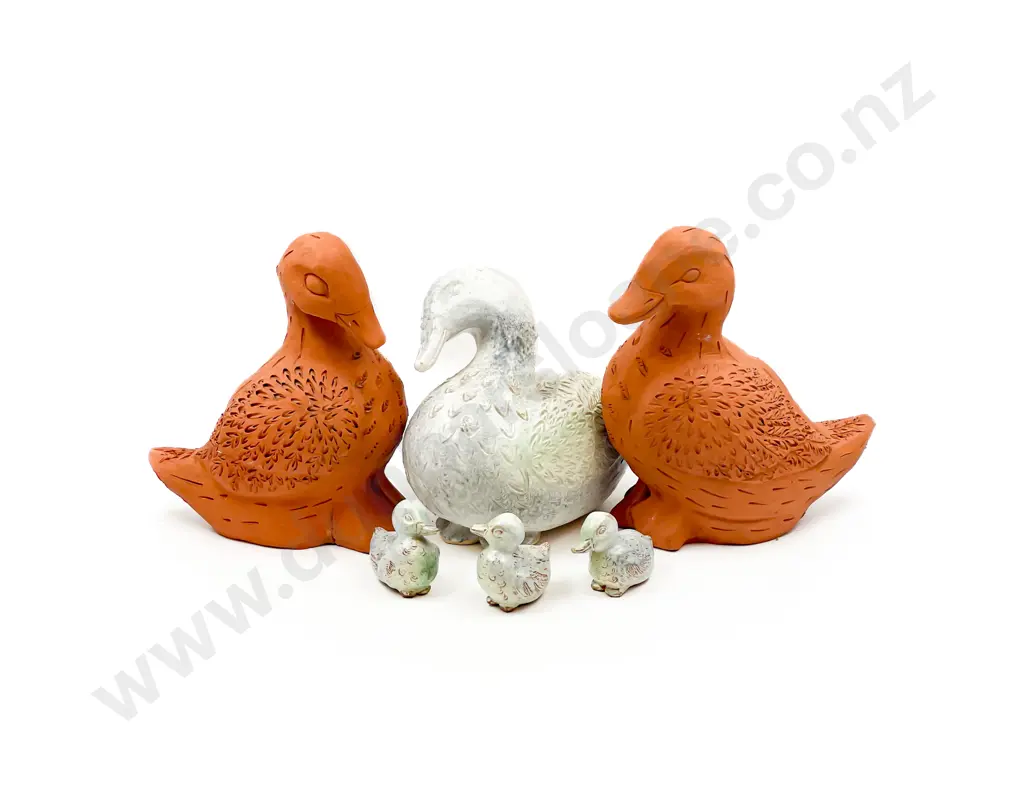 M.J.P Made Glazed Pottery Duck and Three Ducklings with Two Others Image 1++