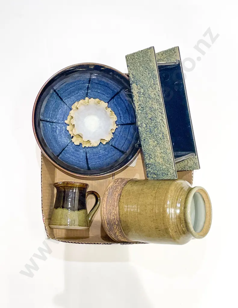 Qty of Assorted Pottery and Stoneware etc. Image 1++