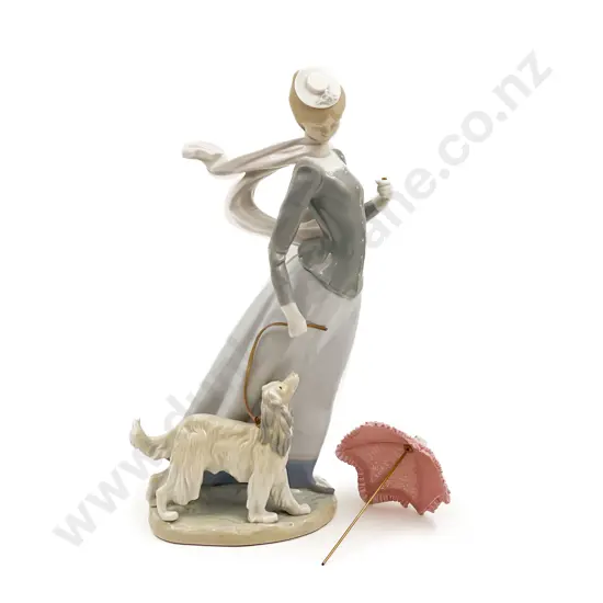 Large Lladro Figure