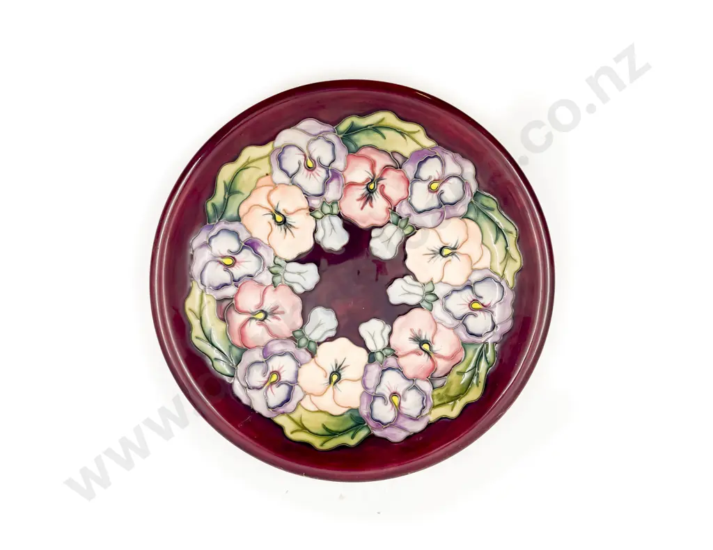 Boxed Moorcroft Pansy Pattern Plate Image 1++
