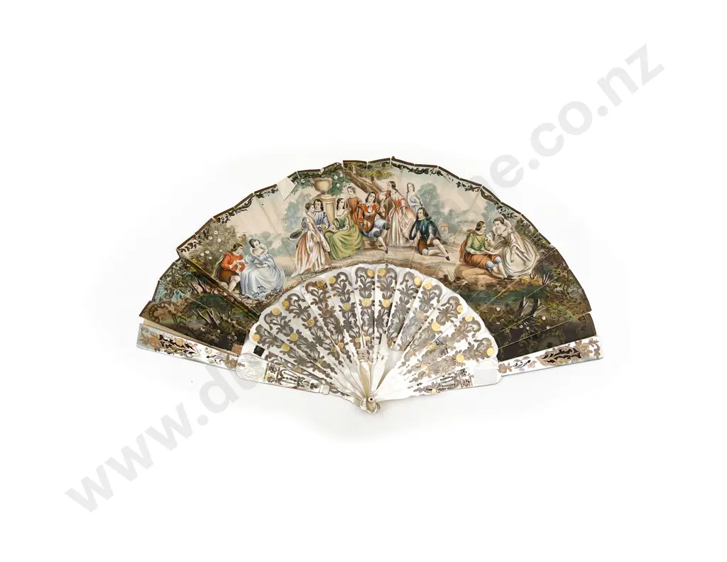 Mother of Pearl Handled Decorative Fan Image 1++