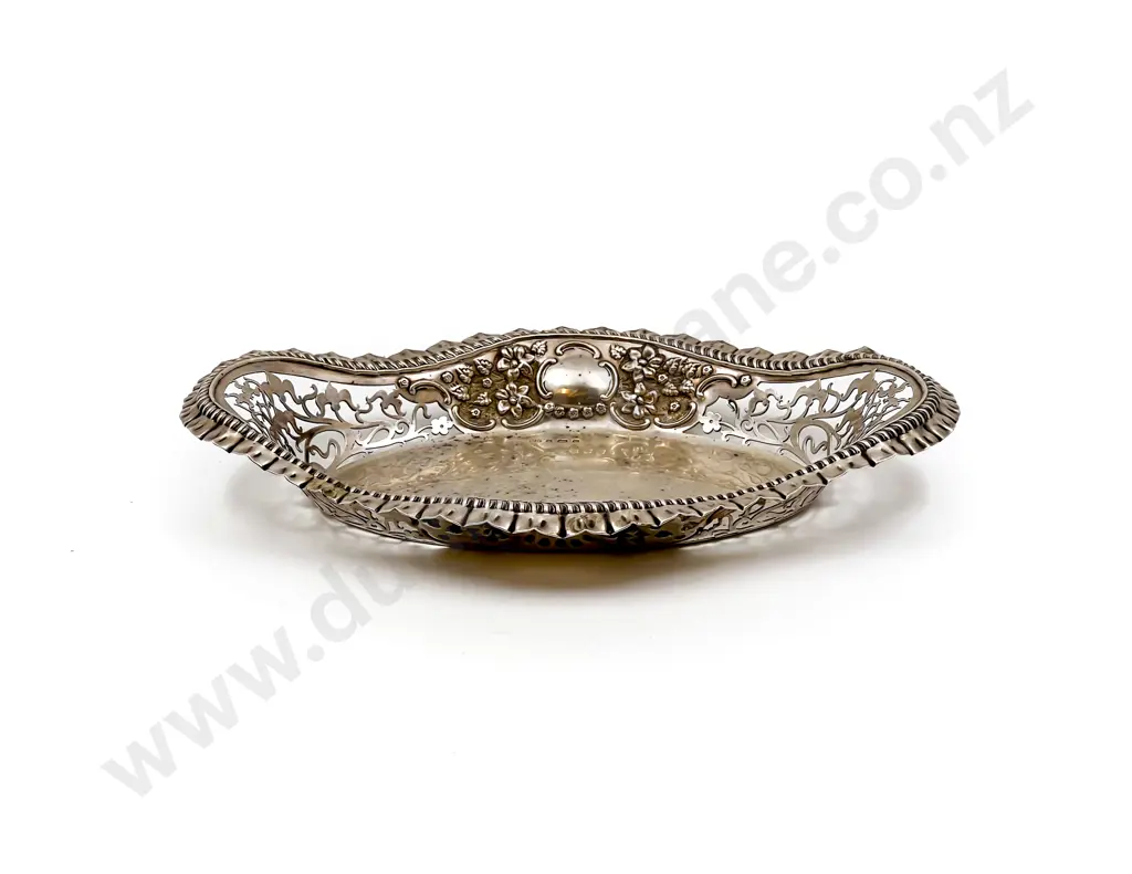 Sterling Silver Decorative Dish Image 1++