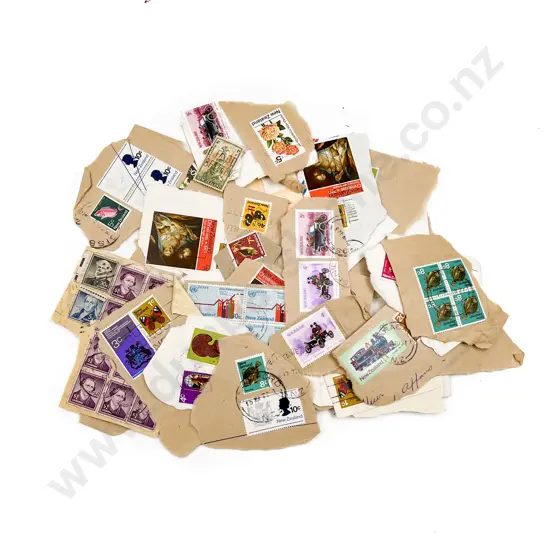 Qty of Mainly NZ Unsorted Stamps