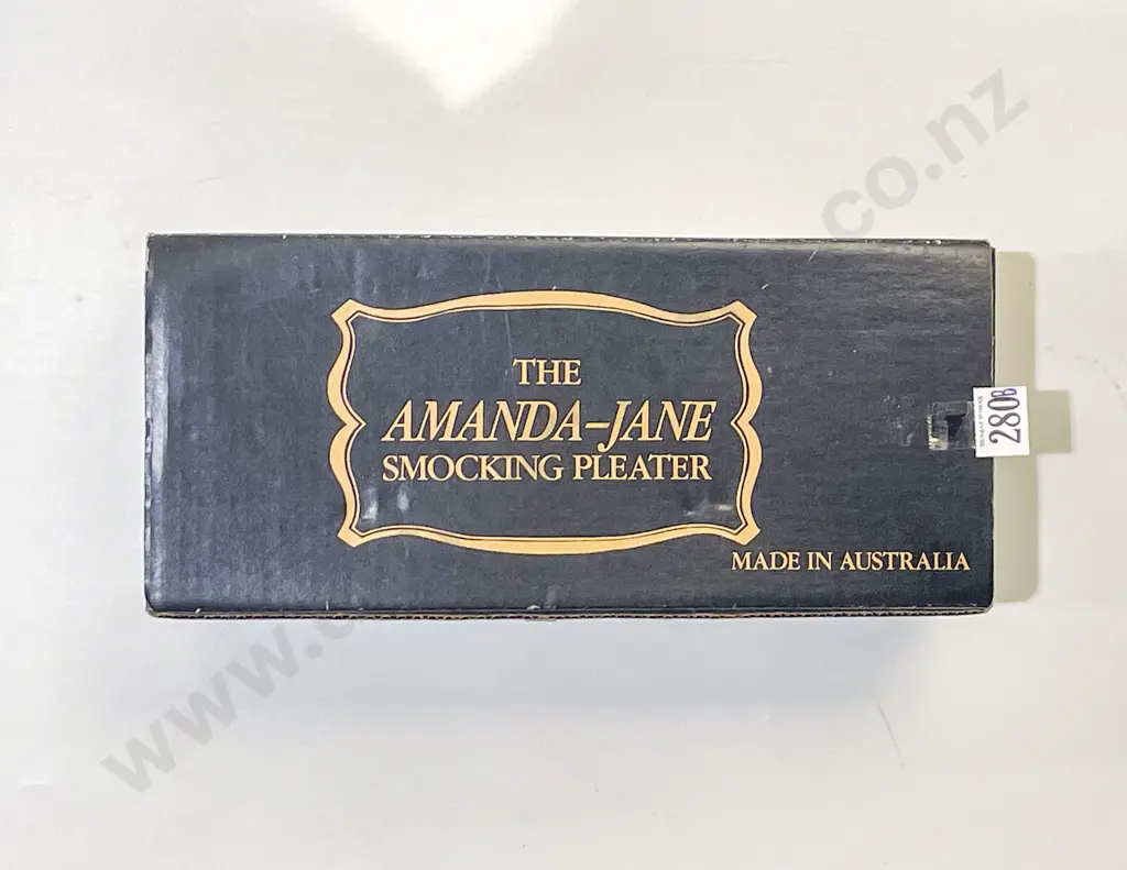The Amanda-Jane Smocking Pleater Image 1++