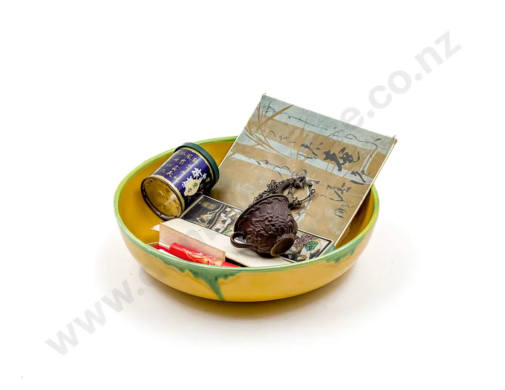 Quantity of Assorted in Bowl Image 1++