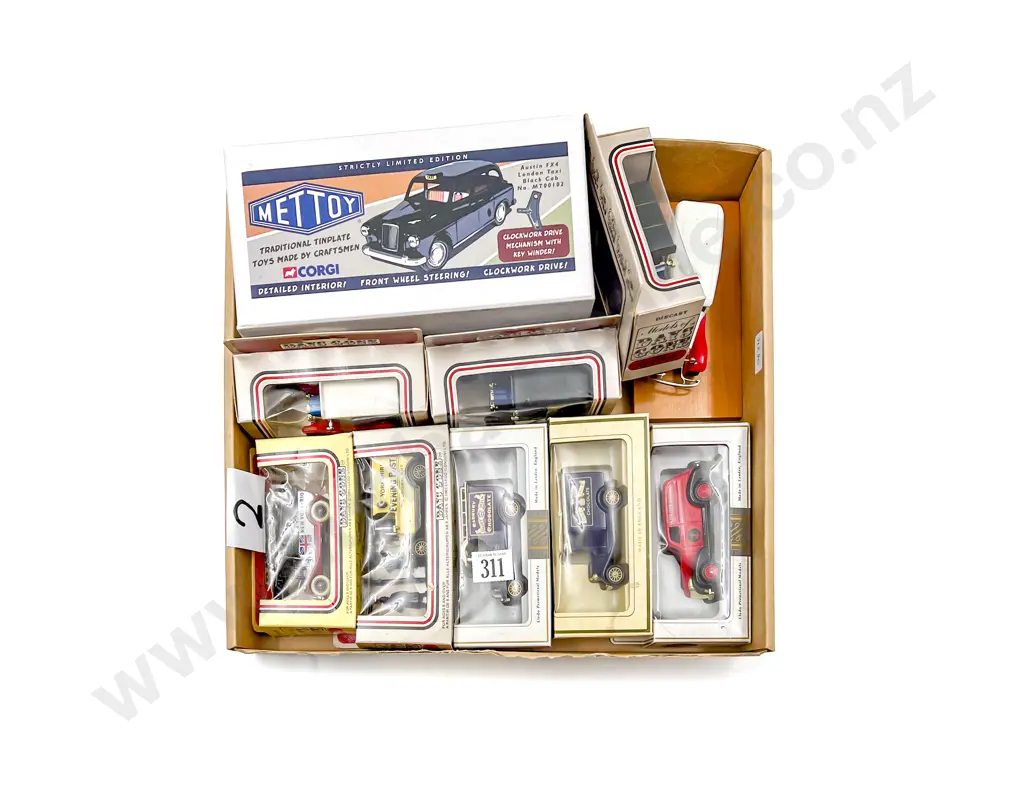 Boxed Corgi Tinplate Model Car & Assorted Boxed Diecast Vehicles Image 1++