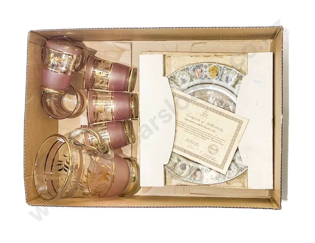 Glass Lemonade Set Together with Boxed Commemorative Plate Image 1++