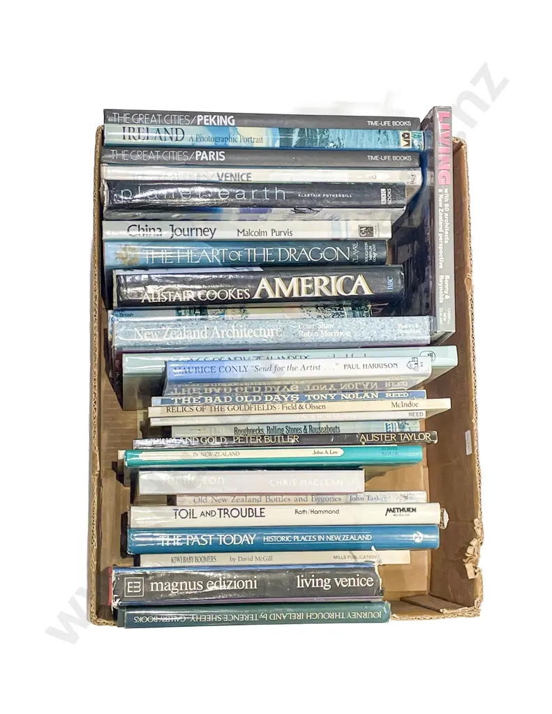 Box of Assorted World Reference Volumes Image 1++