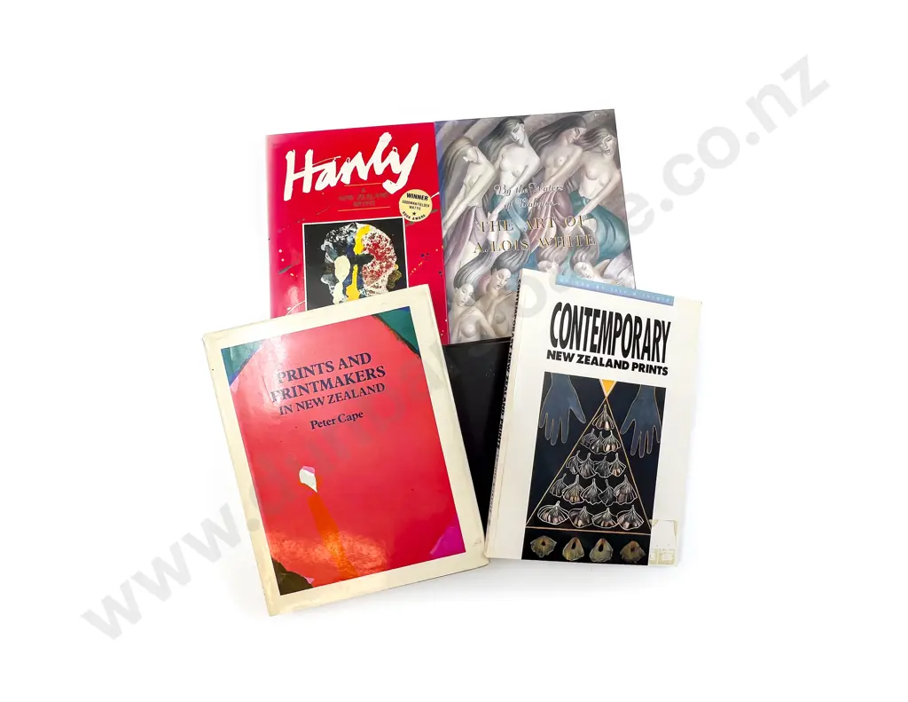 Five Assorted NZ Art Reference Books Image 1++