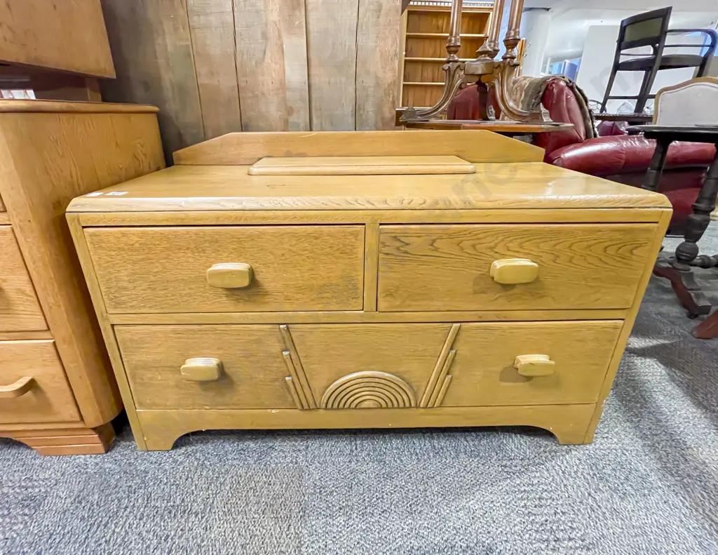 Oak Low Dressing Chest Image 1++
