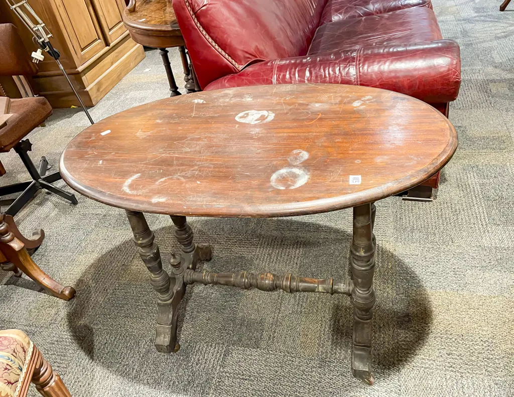 Colonial Kauri Oval Side Table Image 1++