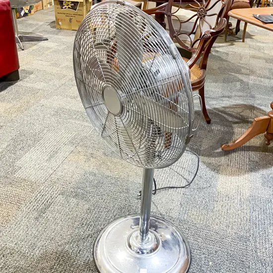 Anko Chrome Oscelating Fan