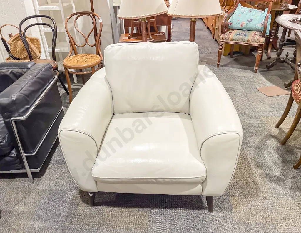 Modern Leather Armchair Image 1++