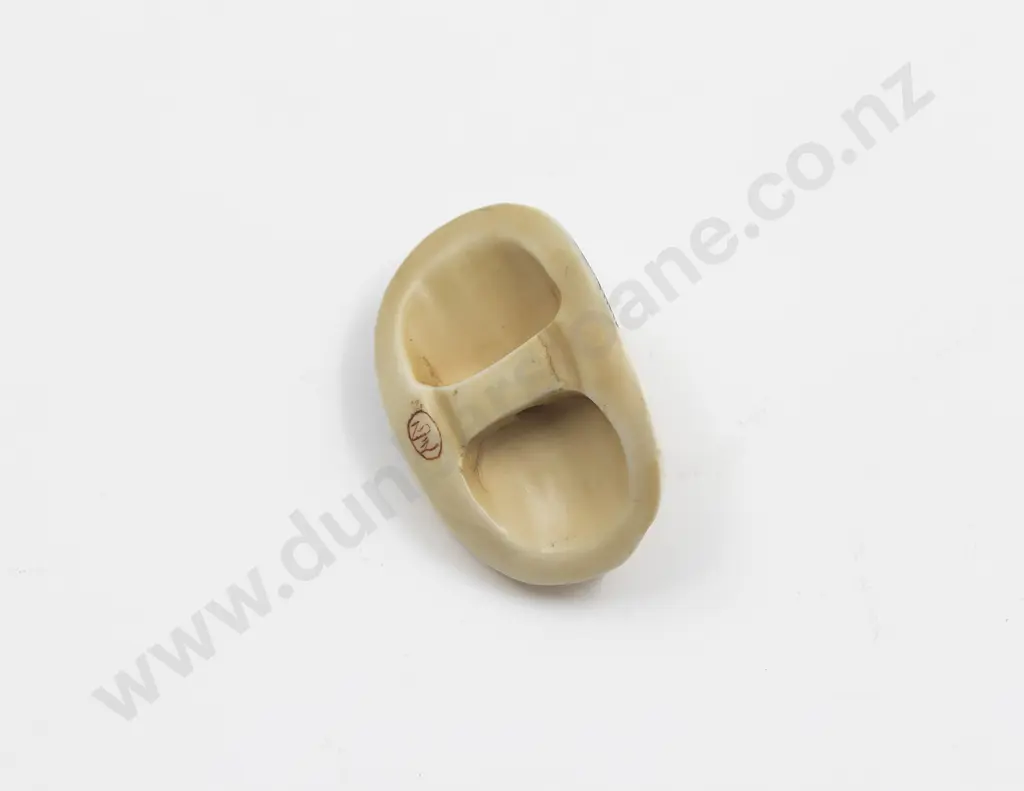 Japanese Ivory Netsuke Of A Noh Mask Image 1++