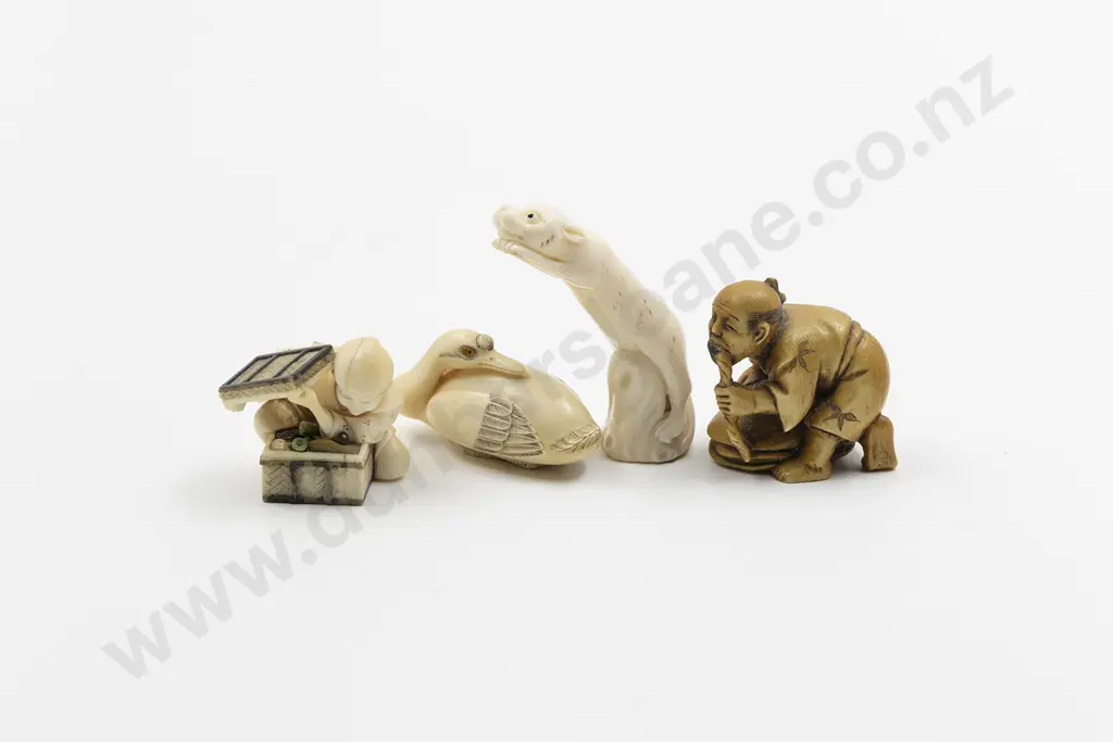 Four Assorted Japanese Ivory Netsuke Image 1++