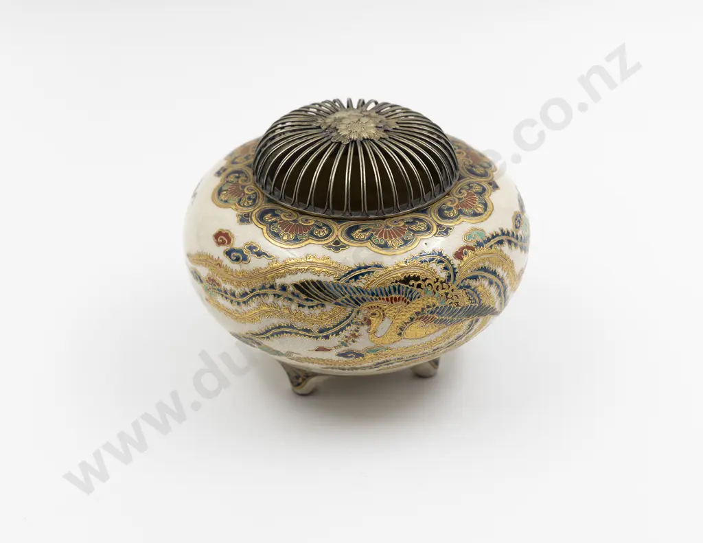 A Good Japanese Satsuma Meiji Period Koro by Sosho Image 1++