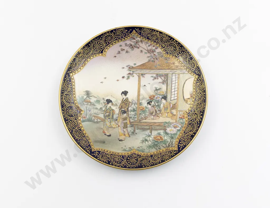 A Finely Painted Japanese Meiji Period Plate by Ryun Fuzan Image 1++