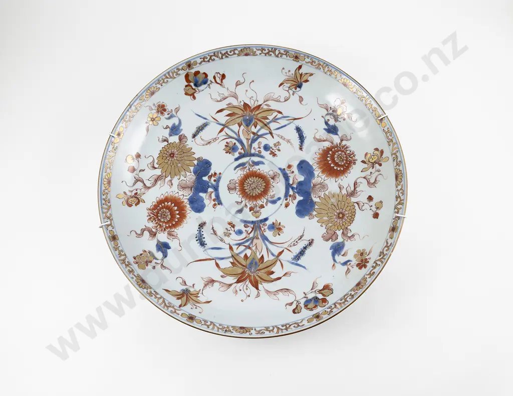A Large Chinese Imari Kangxi Porcelain Circular Dish Image 1++