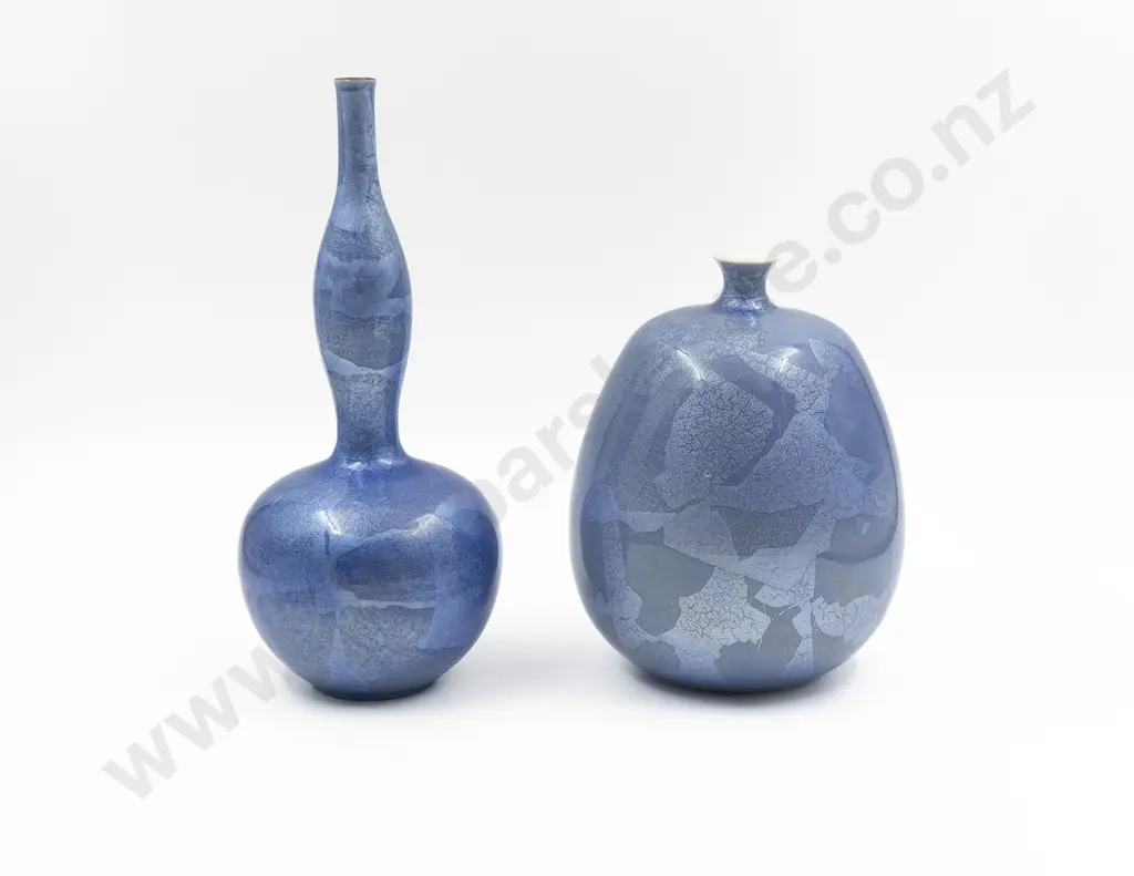 Two Japanese Studio Pottery Vases By Tachibana Hashiro Image 1++