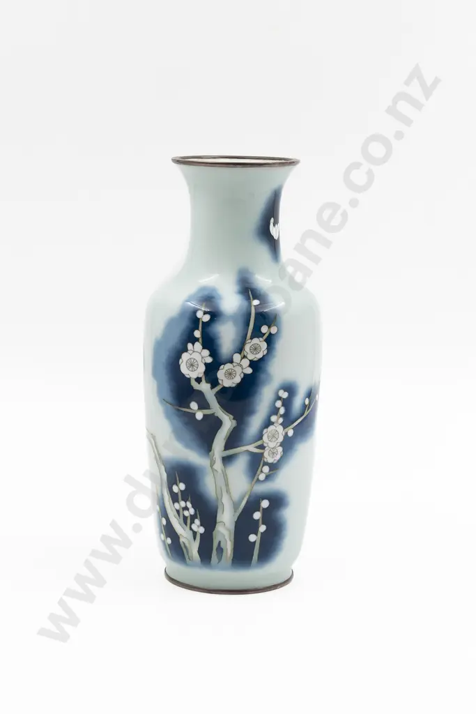 Japanese Cloisonné Vase by Ando Jubei Image 1++