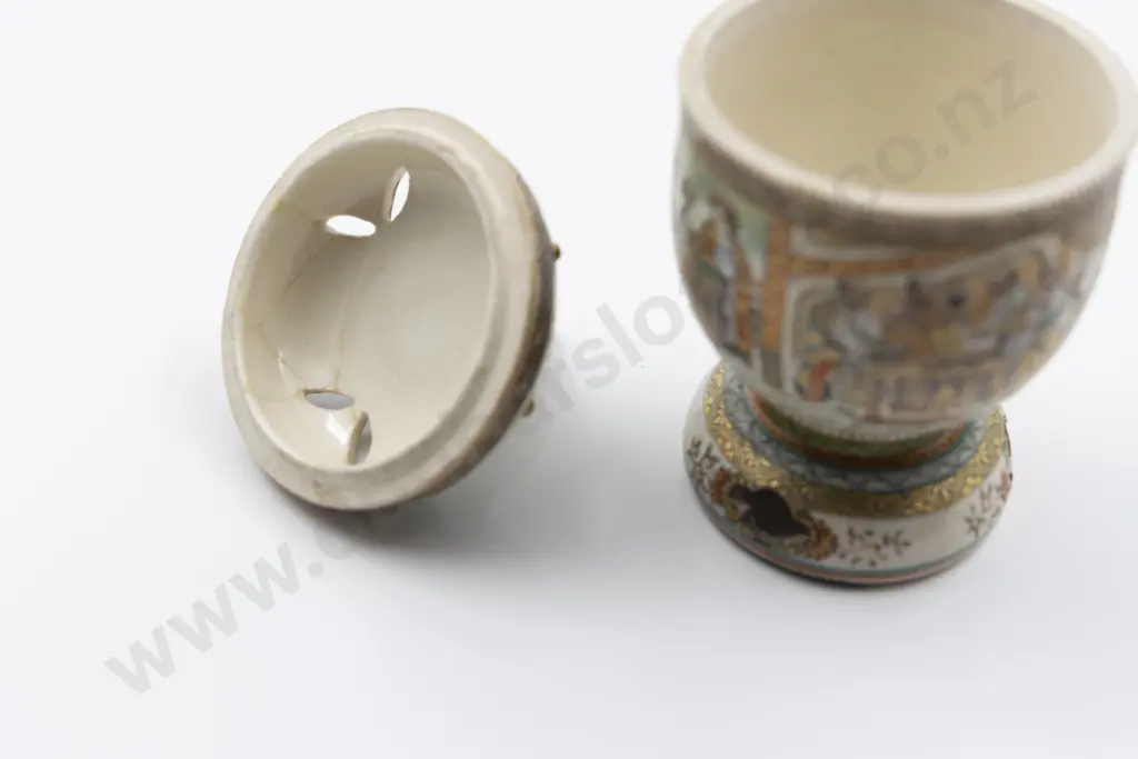 Fine Quality Japanese Satsuma Meiji Period Koro Image 1++