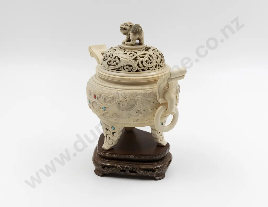 Chinese Carved Ivory Koro and Cover Image 1++
