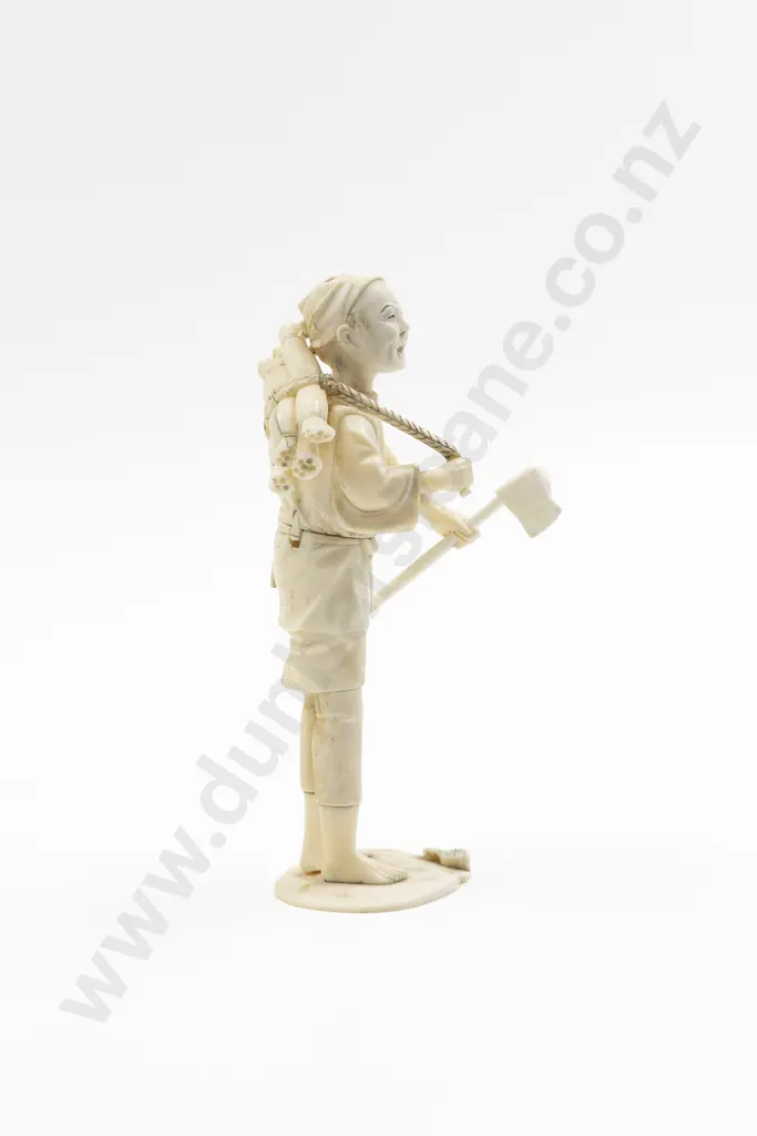 Japanese Carved Ivory Figure of a Woodsman Image 1++